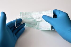体外受精の感染症検査は夫婦にとって必須？